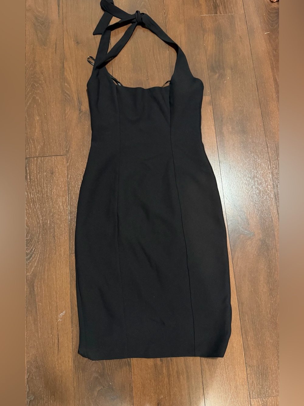 Black Halo Zarela Sheath Dress Black Size 4 Halter Bow Back Cocktail LBD